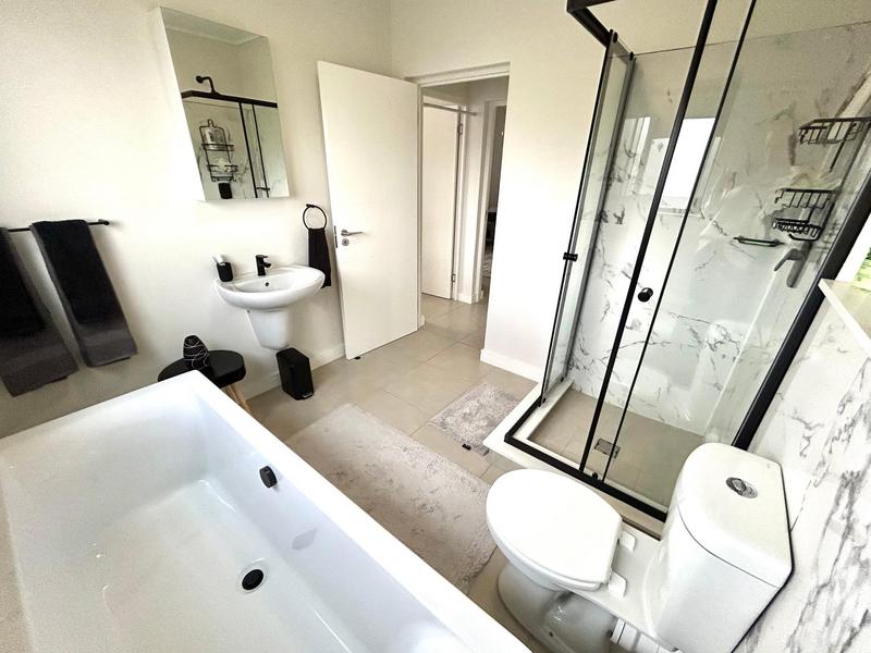 To Let 3 Bedroom Property for Rent in The Huntsman Western Cape